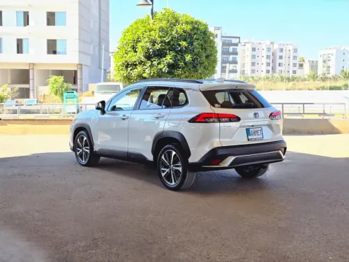 2023 Toyota Corolla  Cross Hybrid - Önizleme 5
