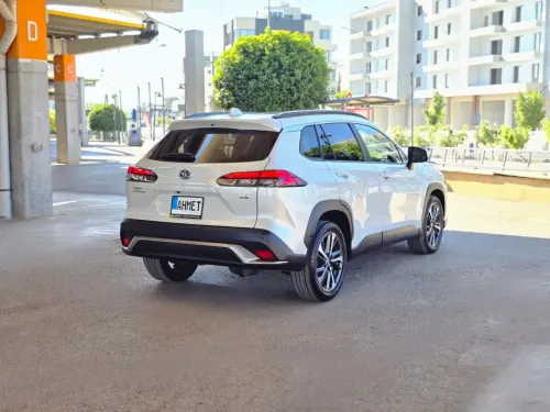 2023 Toyota Corolla  Cross Hybrid - Önizleme 7