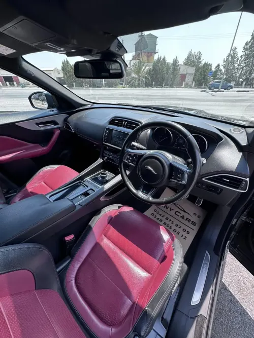 2017 Jaguar F-Pace - Önizleme 3