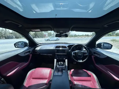2017 Jaguar F-Pace - Önizleme 9
