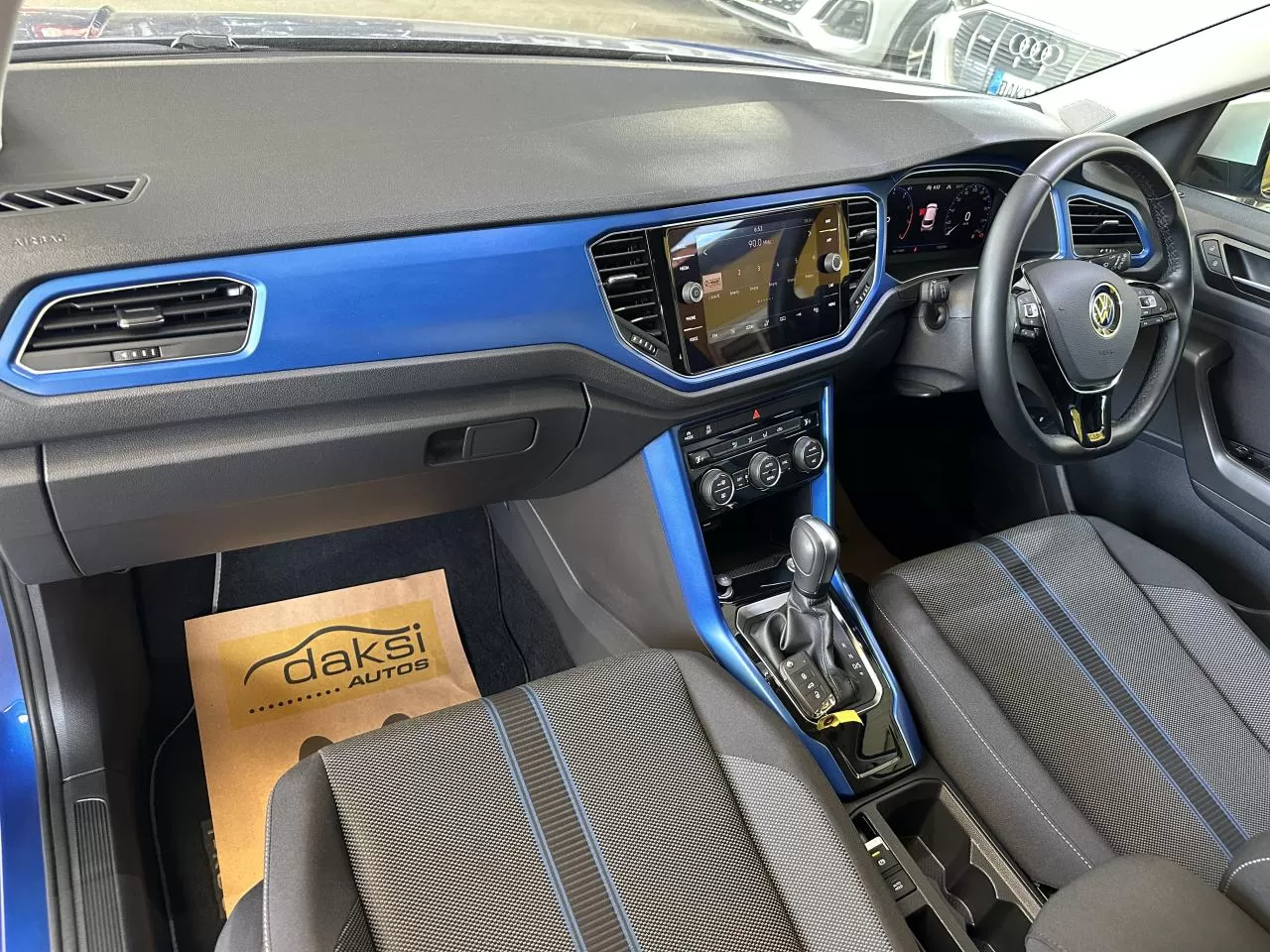 2021 Model Otomatik Volkswagen T-Roc 13. Görseli