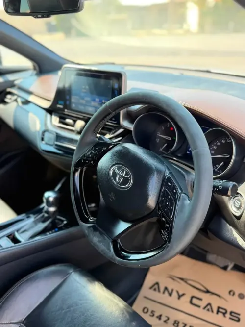 2017 Toyota C-HR - Önizleme 6