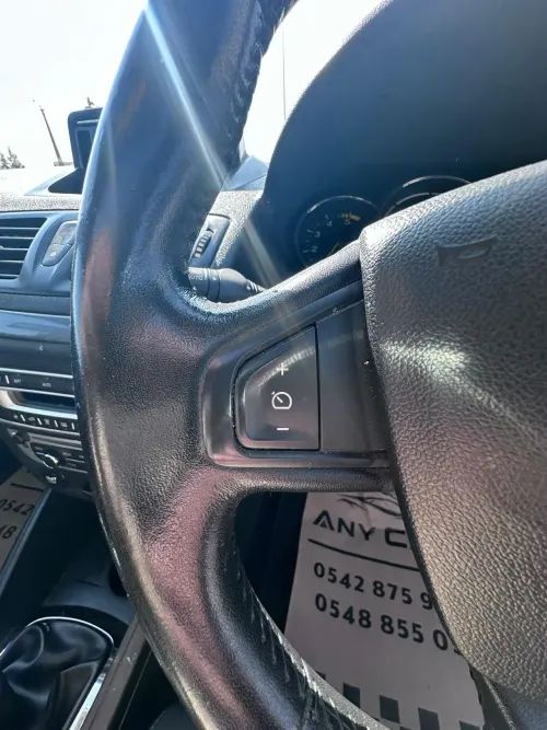 2015 Renault Megane - Önizleme 10