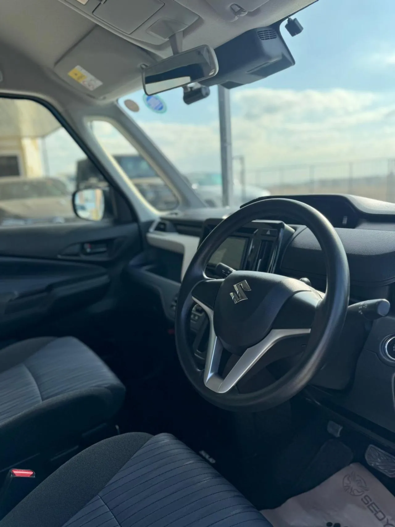 2022 Model Otomatik Suzuki Solio 8. Görseli