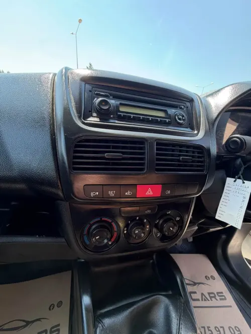 2017 Vauxhall Combo - Önizleme 5