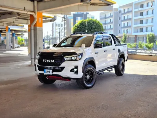 2020 Toyota Hilux - Önizleme 3