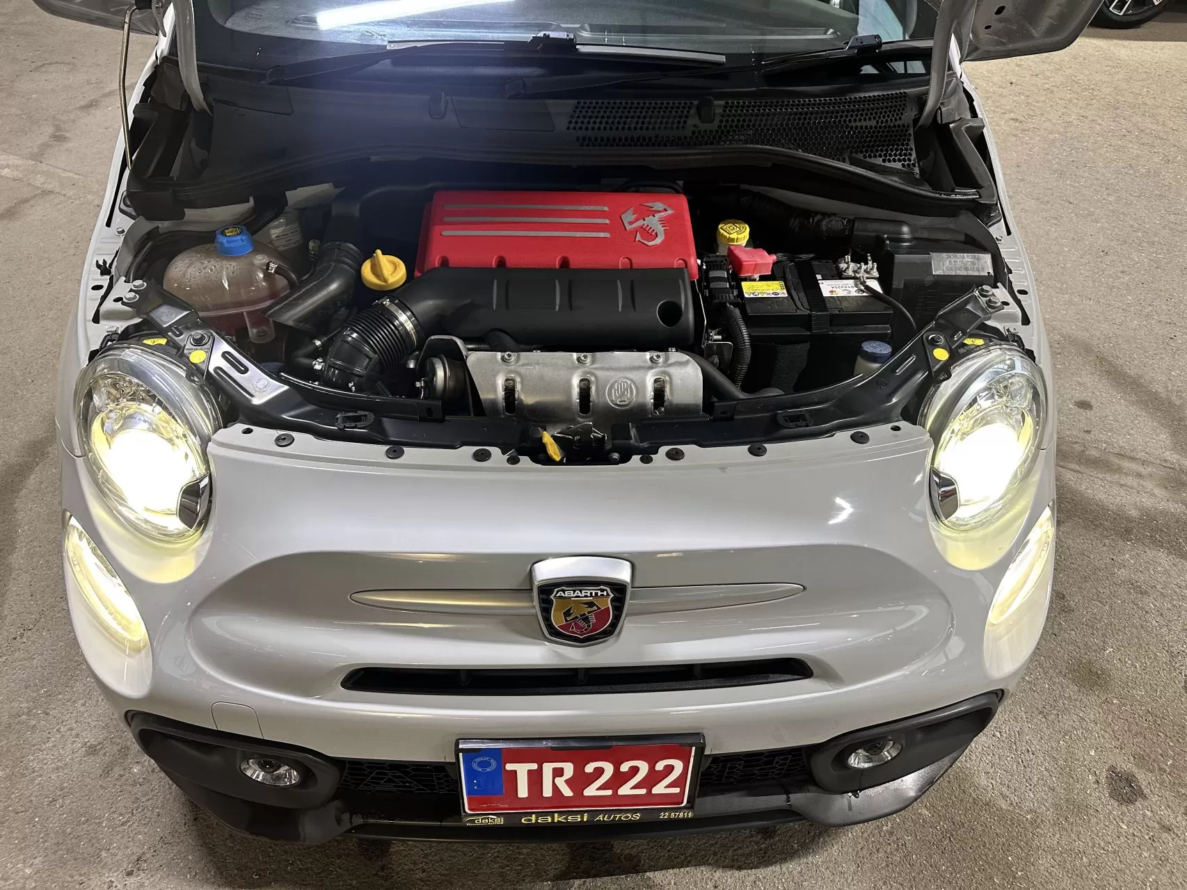 2020 Model Otomatik Fiat 500 Abarth 20. Görseli