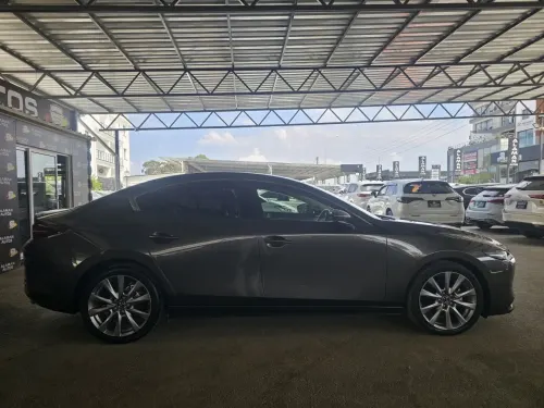 2022 Mazda 3 - Önizleme 4