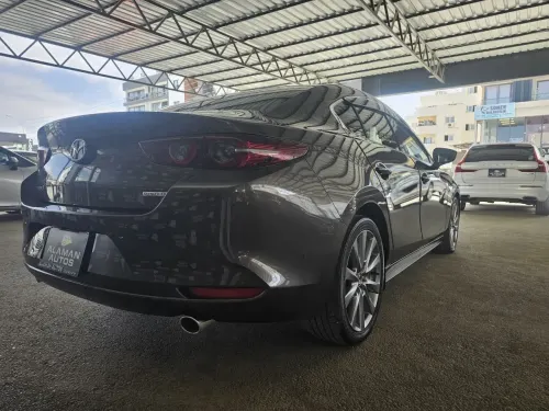 2022 Mazda 3 - Önizleme 6