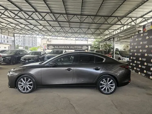 2022 Mazda 3 - Önizleme 10