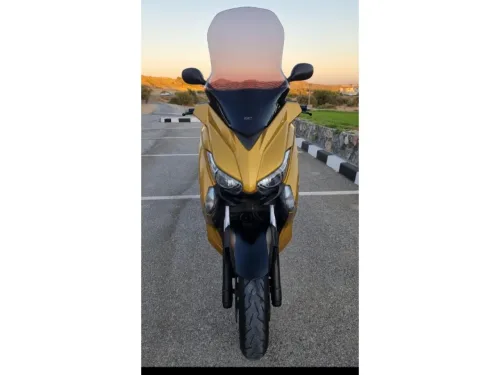 2015 Model Otomatik Yamaha XMAX