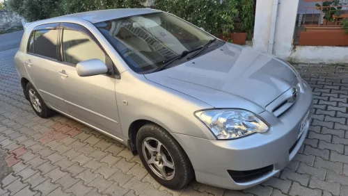 2004 Model Otomatik Toyota Runx