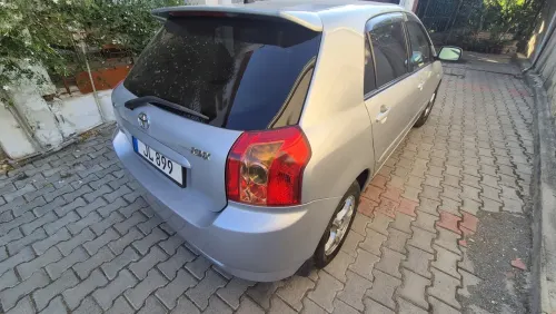 2004 Toyota Runx - Önizleme 3