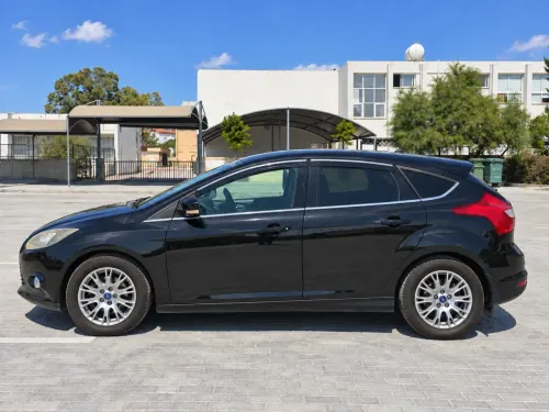 2013 Ford Focus - Önizleme 3