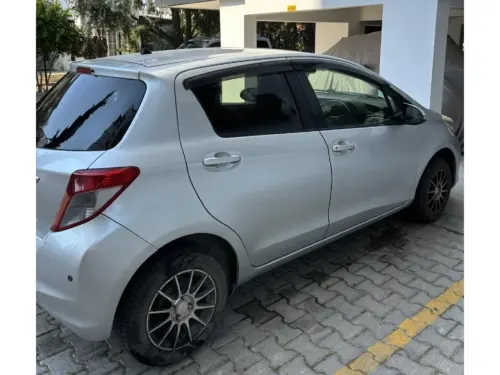 2012 Toyota Vitz - Önizleme 5