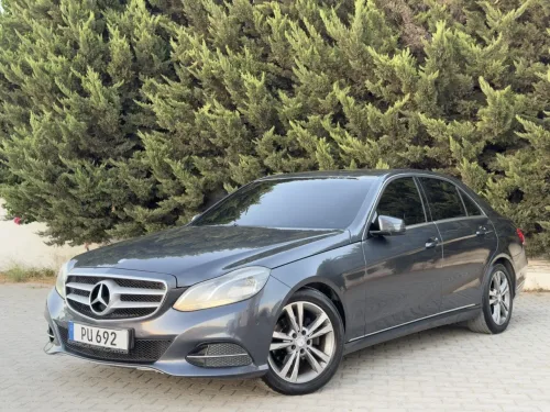 2015 Model Otomatik Mercedes-Benz E Serisi