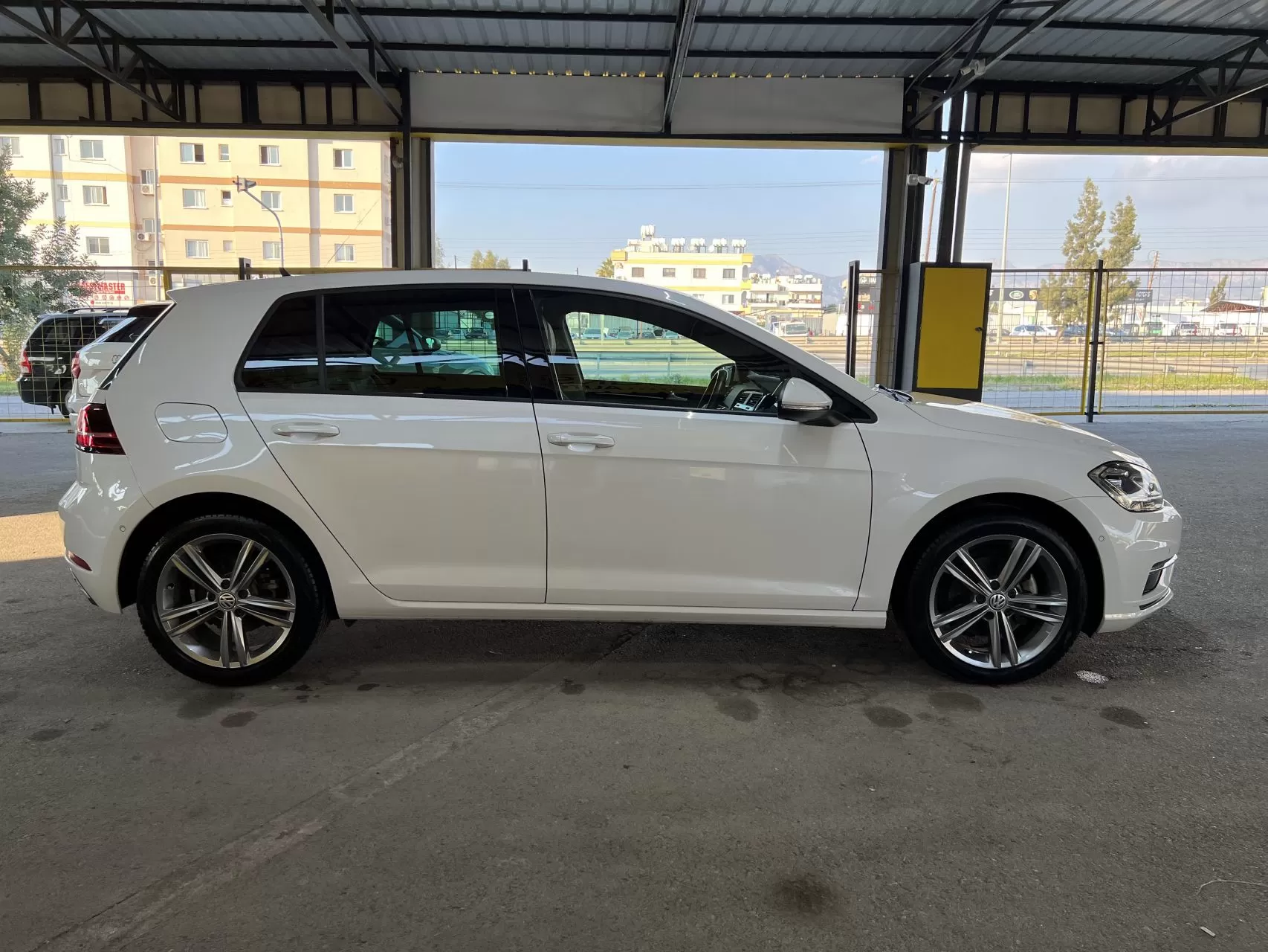 2020 Model Otomatik Volkswagen Golf 3. Görseli