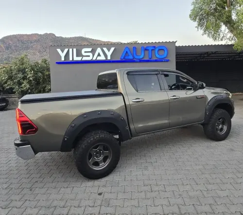 2021 Toyota Hilux - Önizleme 3