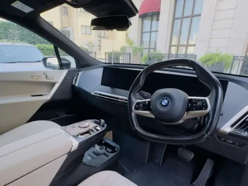 2024 BMW iX - Önizleme 7