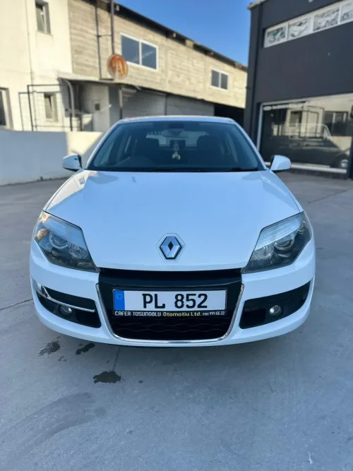 2011 Model Düz Renault Laguna