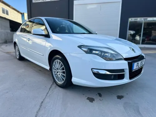 2011 Renault Laguna - Önizleme 11