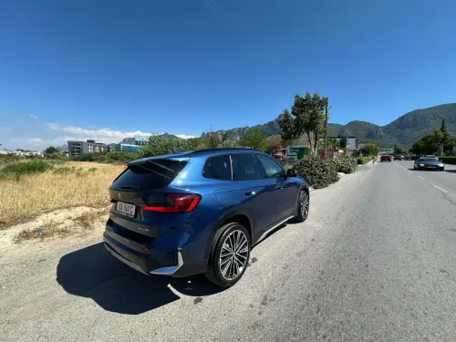 2025 BMW X1 - Önizleme 8