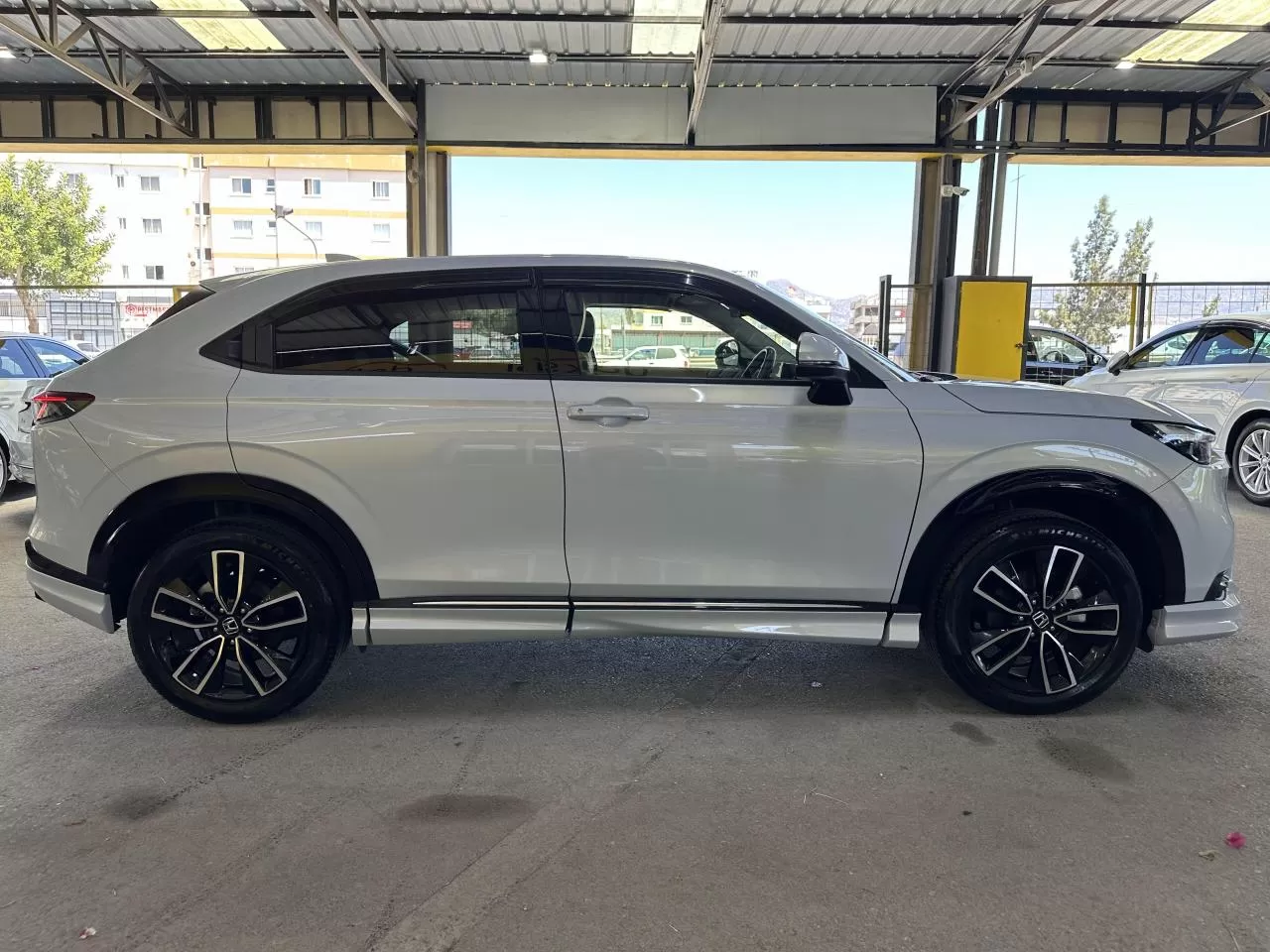 2021 Model Otomatik Honda Vezel 3. Görseli