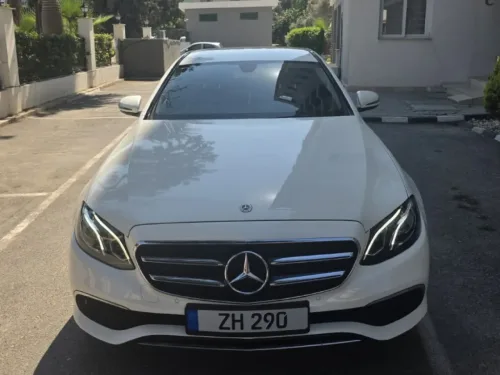 2020 Model Otomatik Mercedes-Benz E Serisi