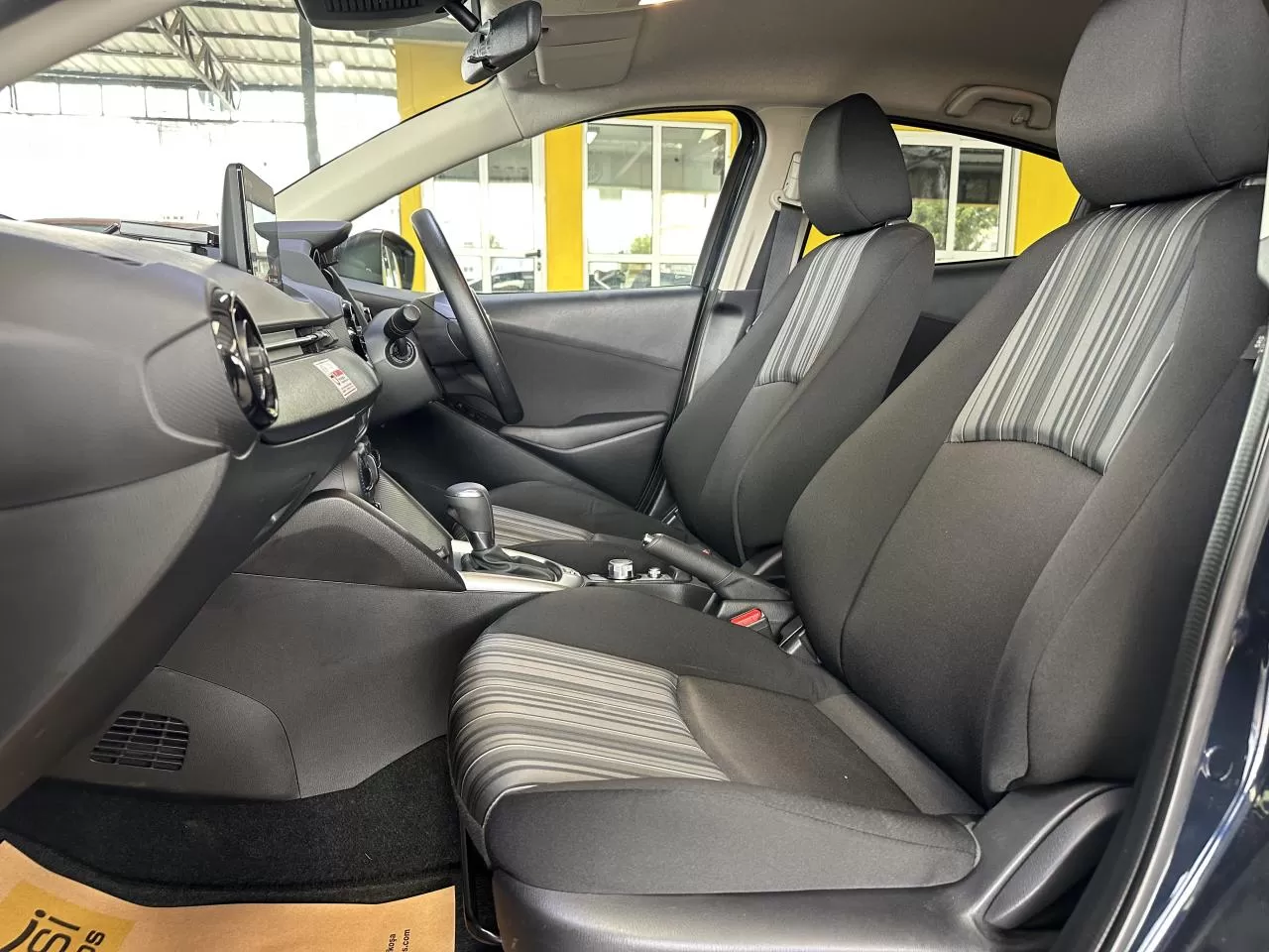 2022 Model Otomatik Mazda 2 13. Görseli