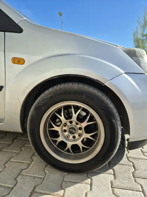 2004 Ford Fiesta - Önizleme 6