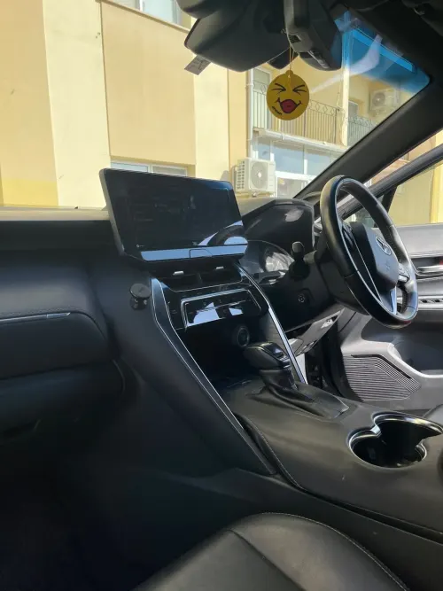 2020 Toyota Harrier - Önizleme 4