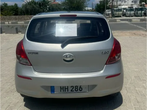 2013 Model Otomatik Hyundai i20