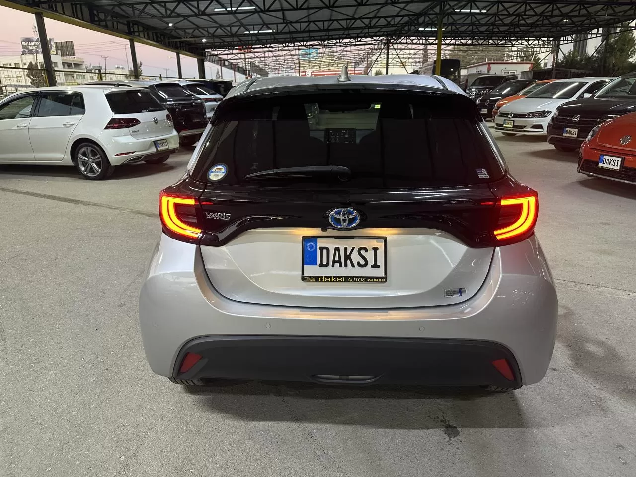 2022 Model Otomatik Toyota Yaris 5. Görseli