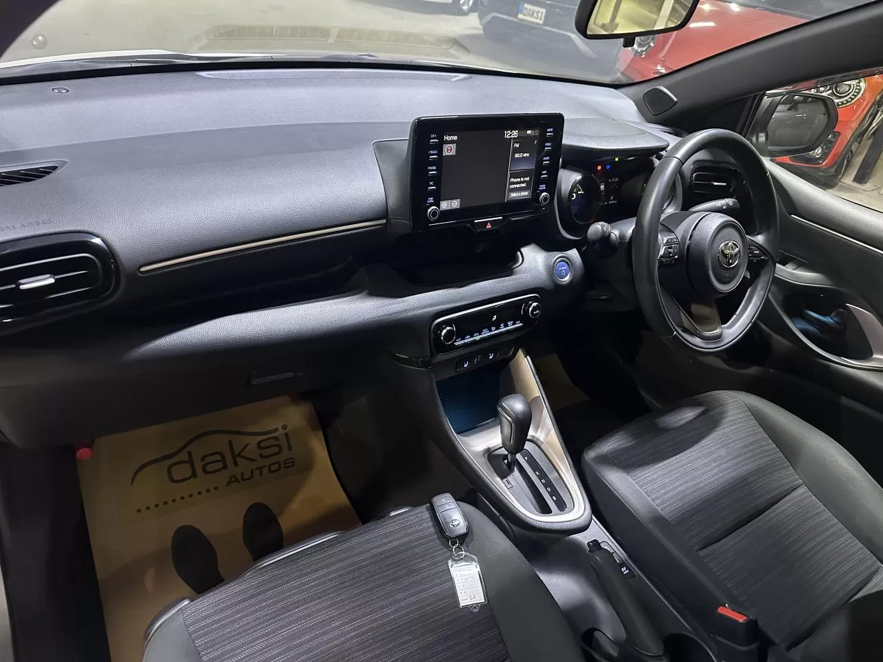 2022 Model Otomatik Toyota Yaris 13. Görseli