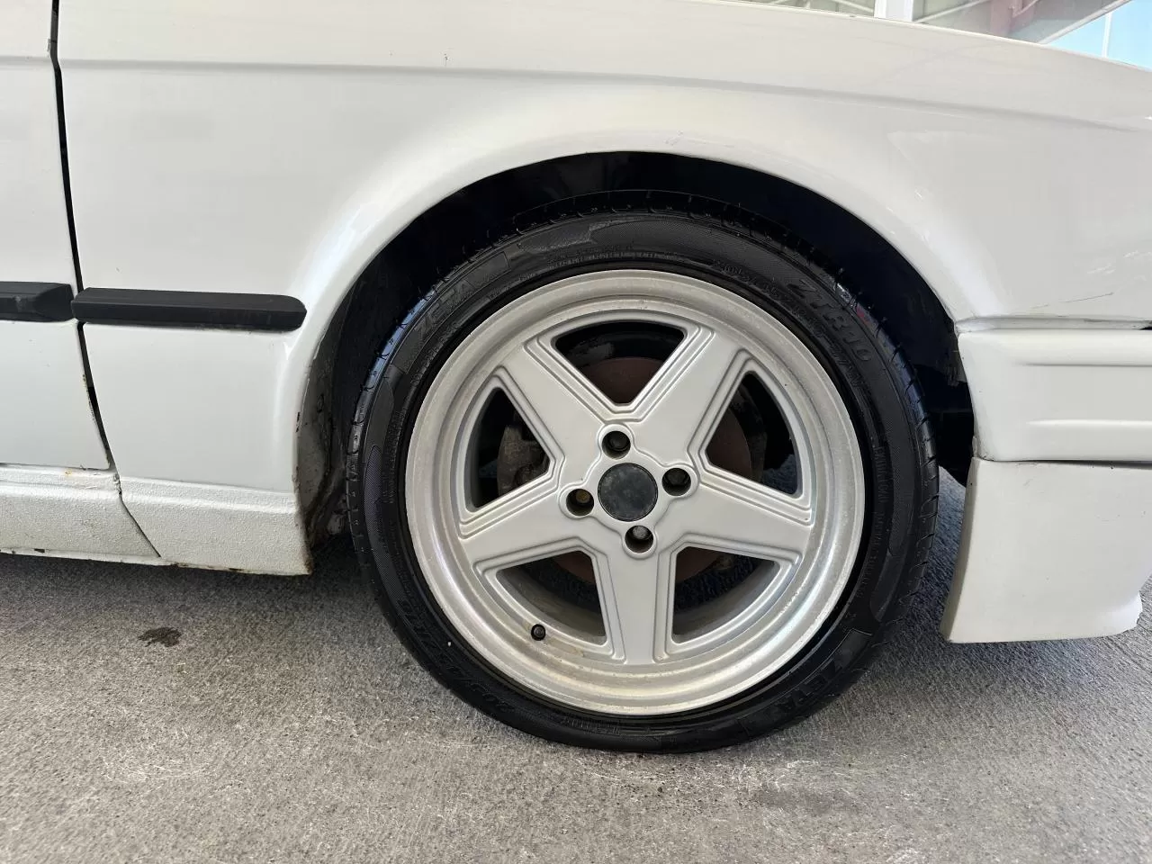 1992 Model Düz BMW 3 Serisi 9. Görseli