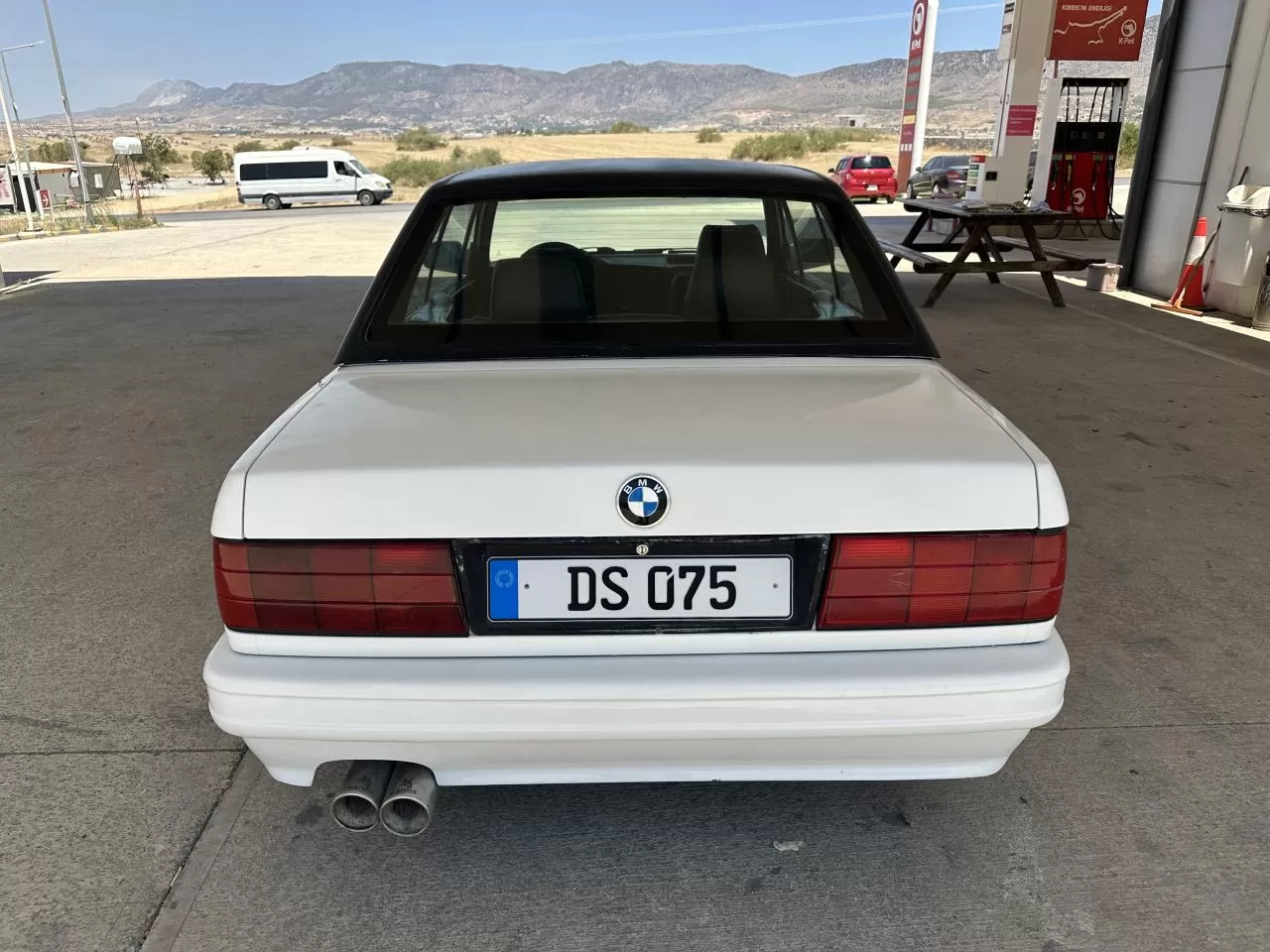 1992 Model Düz BMW 3 Serisi 13. Görseli