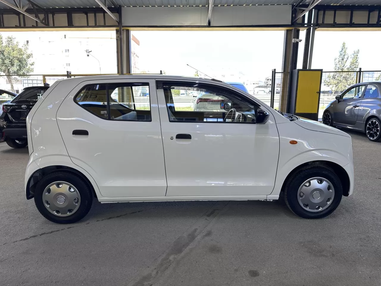 2021 Model Otomatik Suzuki Alto 3. Görseli