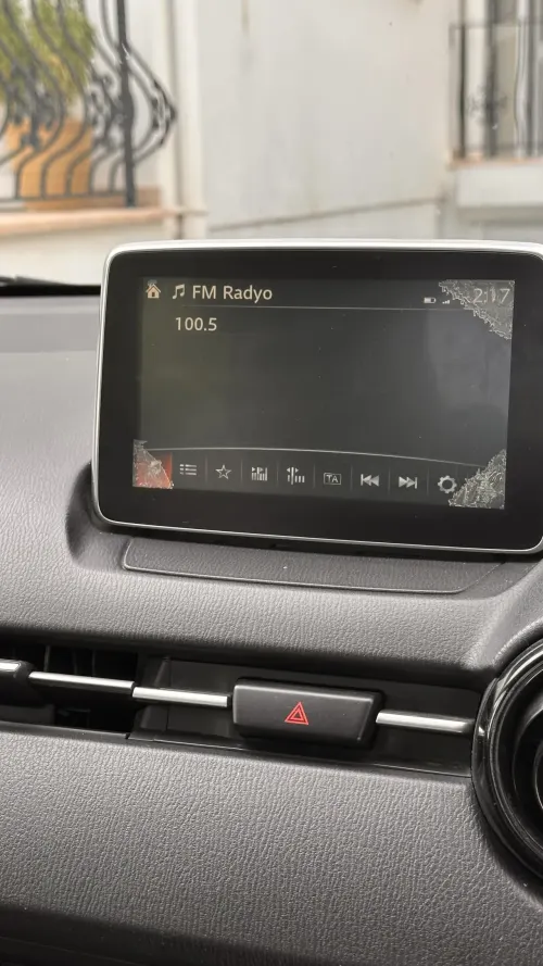 2015 Mazda Demio - Önizleme 8