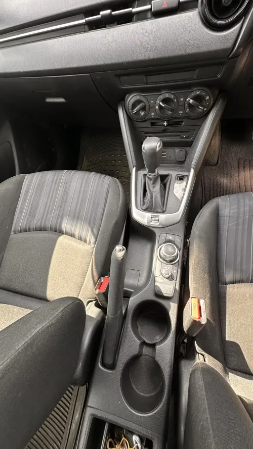 2015 Mazda Demio - Önizleme 9