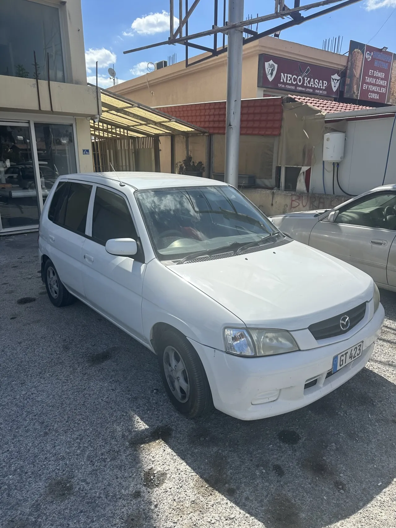 2001 Model Otomatik Mazda Demio