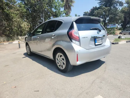 2019 Toyota Aqua Hybrid - Önizleme 3