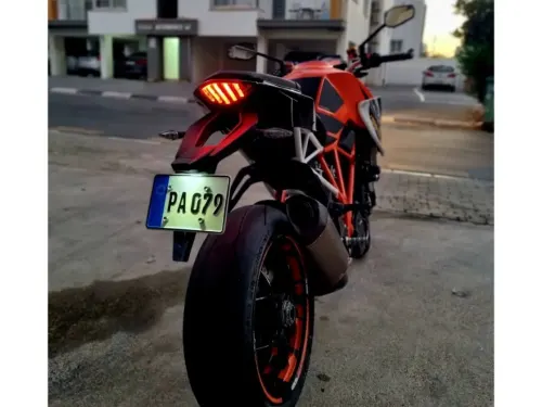 2015 KTM 1290 Super Duke R - Önizleme 9
