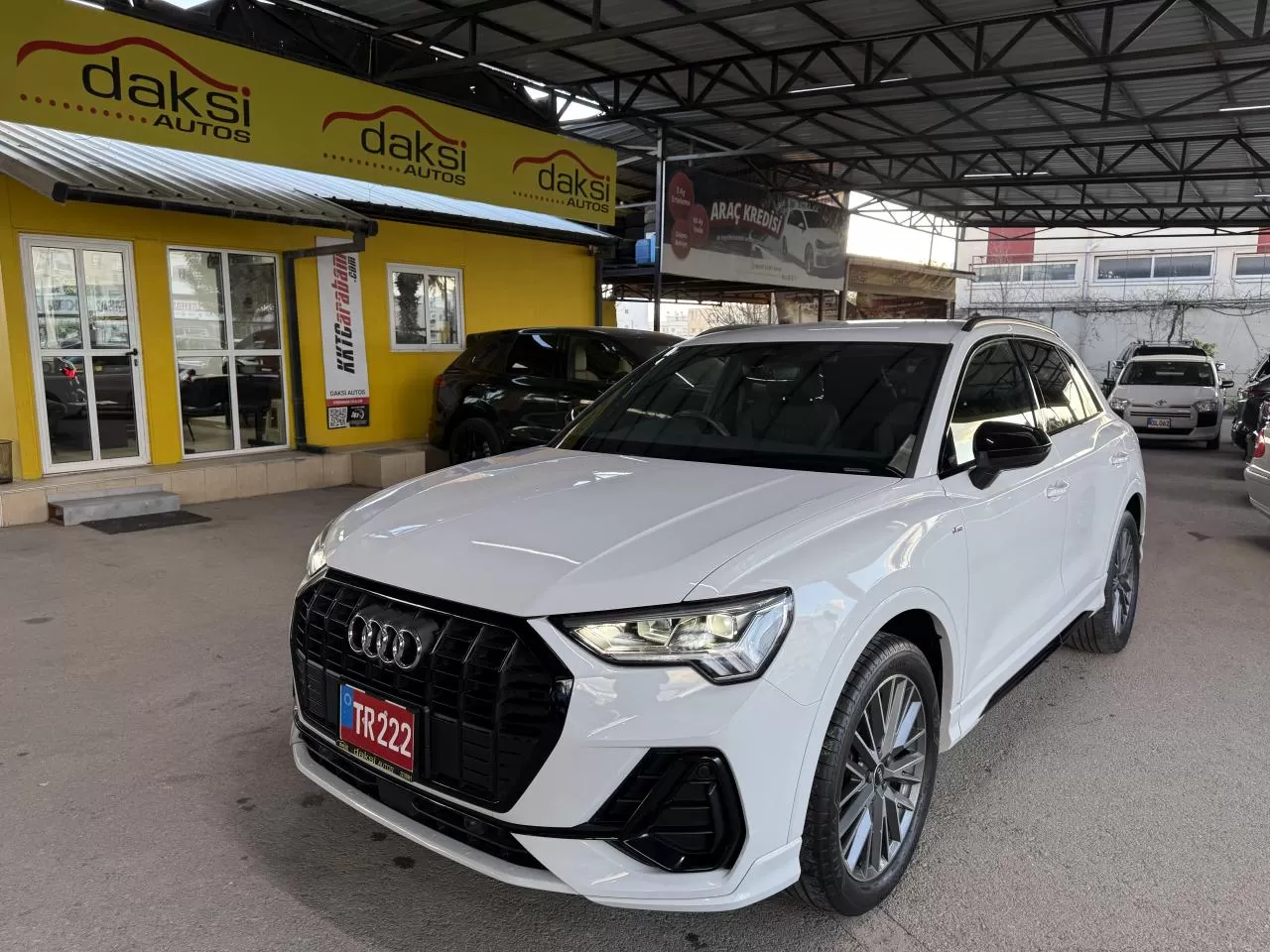 2023 Model Otomatik Audi Q3
