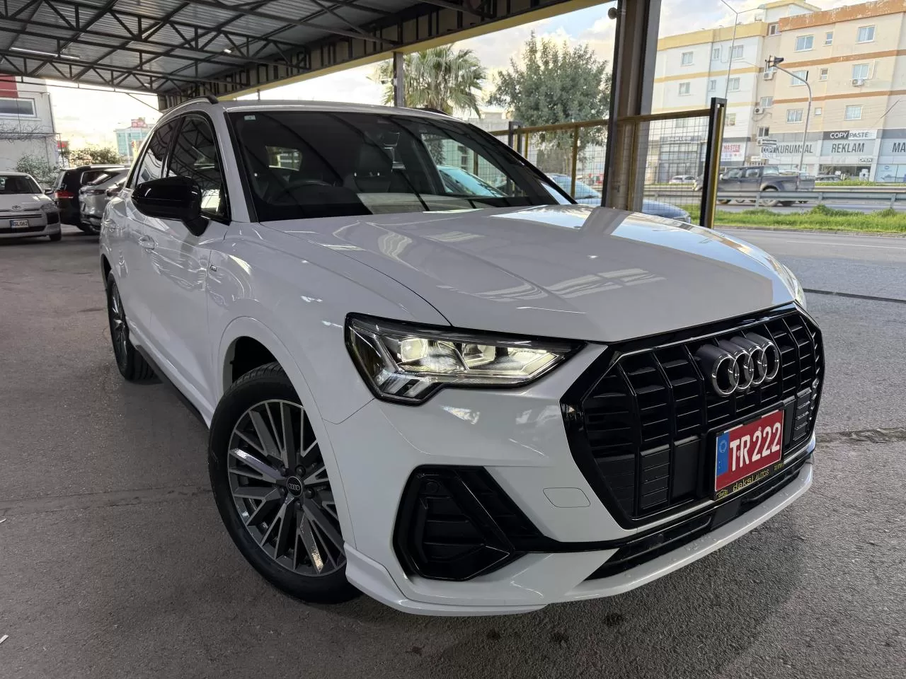 2023 Model Otomatik Audi Q3 2. Görseli