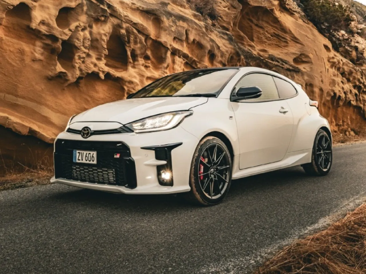 2021 Model Düz Toyota GR Yaris