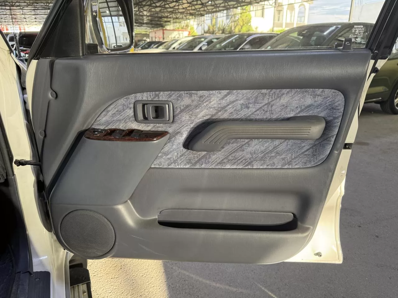 1998 Model Otomatik Toyota Prado 19. Görseli