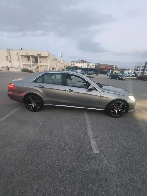 2010 Mercedes - Benz E Serisi - Önizleme 3