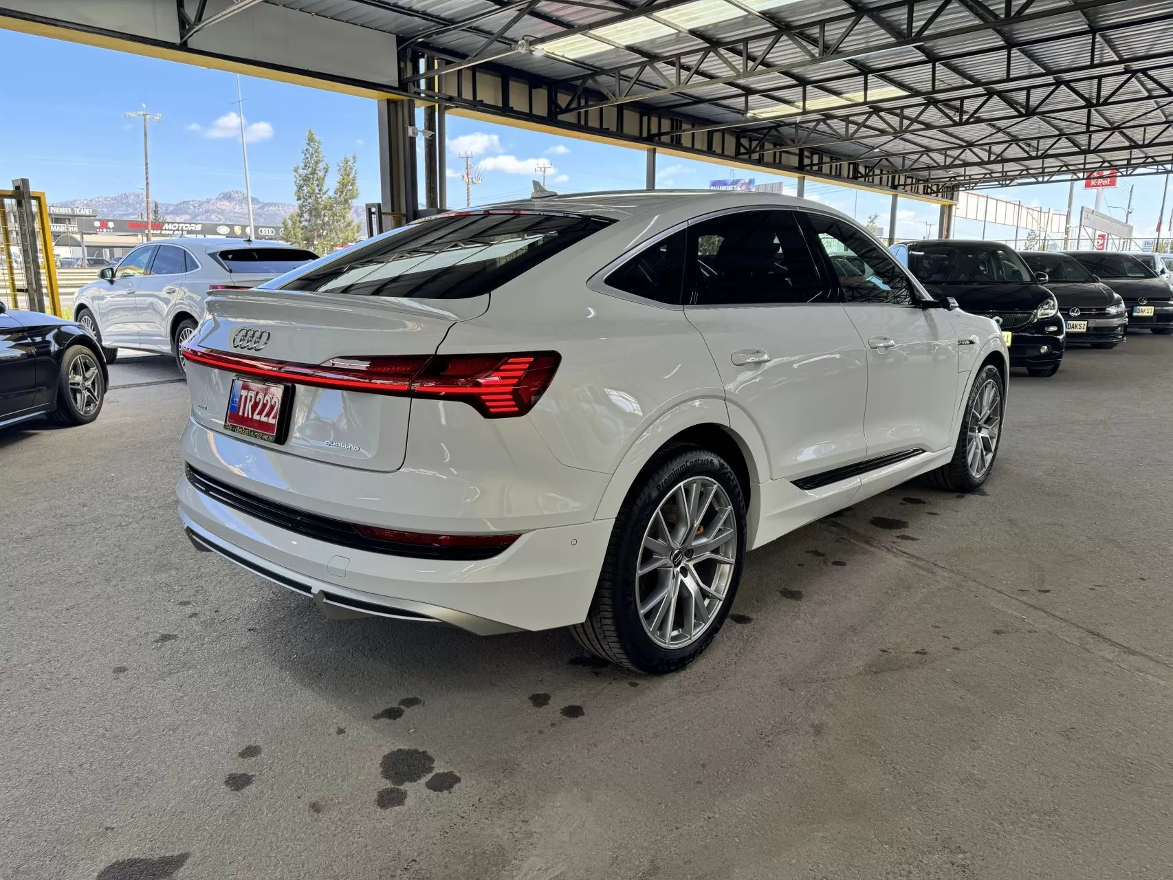 2021 Model Otomatik Audi E-Tron 5. Görseli