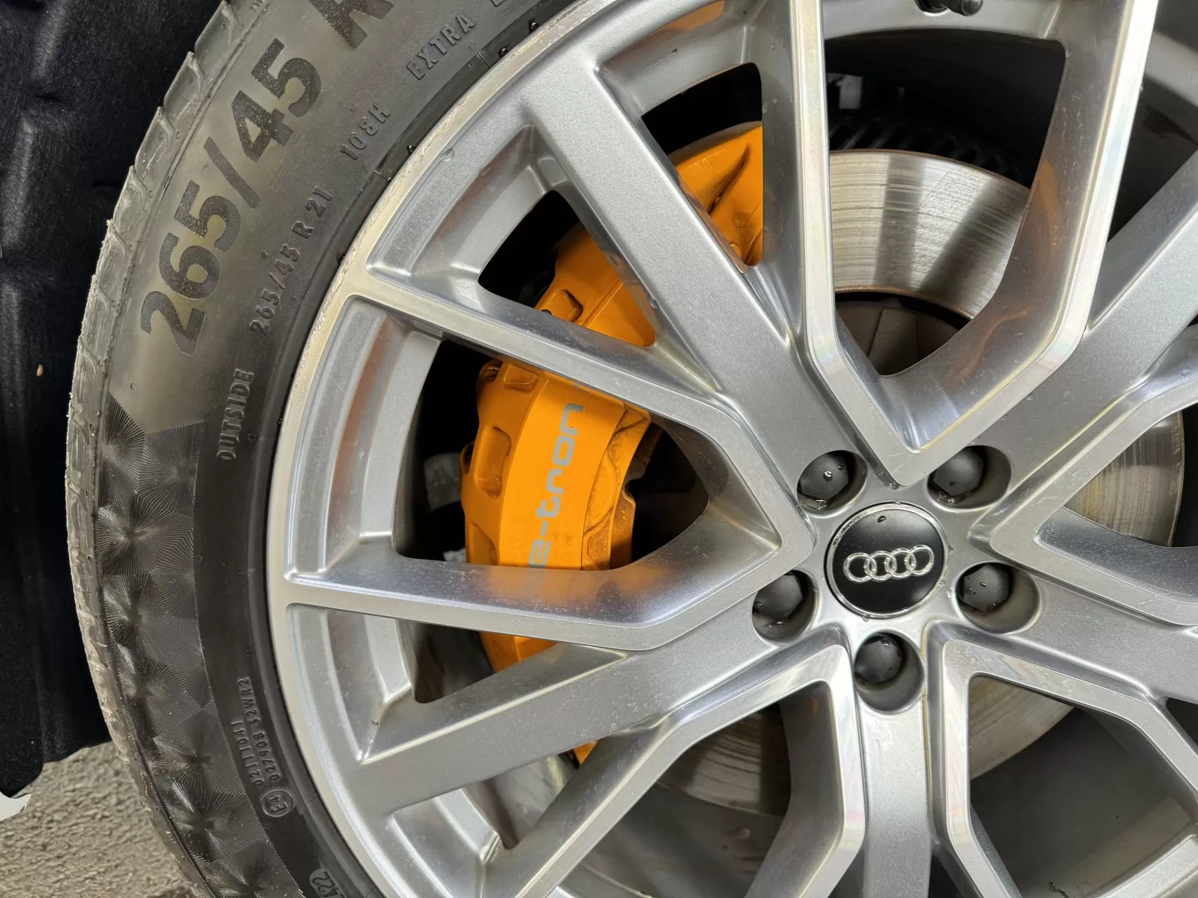 2021 Model Otomatik Audi E-Tron 12. Görseli