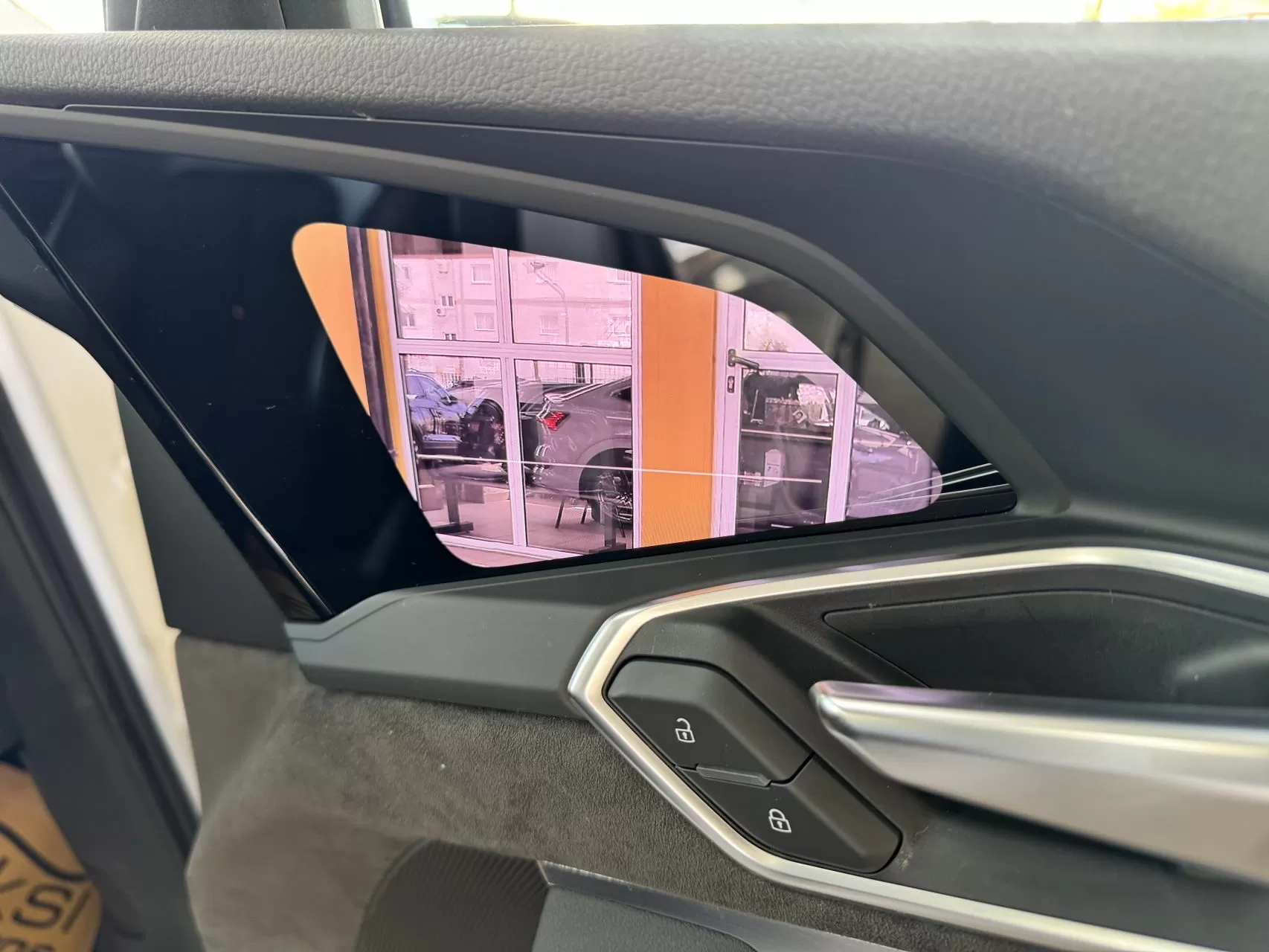 2021 Model Otomatik Audi E-Tron 22. Görseli